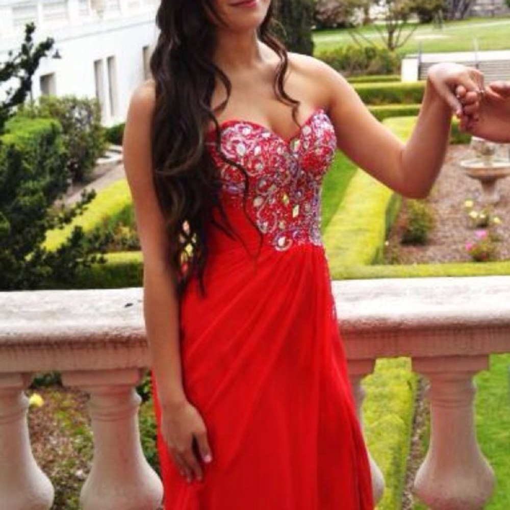 Red Prom Dress❤️